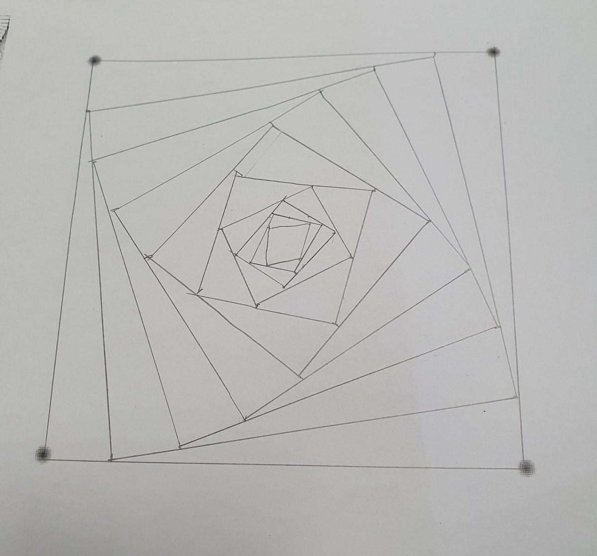 MrsHampsonMaths's tweet photo. Started our new maths club off with drawing some curves of pursuit. We'll be looking at Celtic Knots next week 🥰 #TeamWHS https://t.co/AUeW8ZQKWu