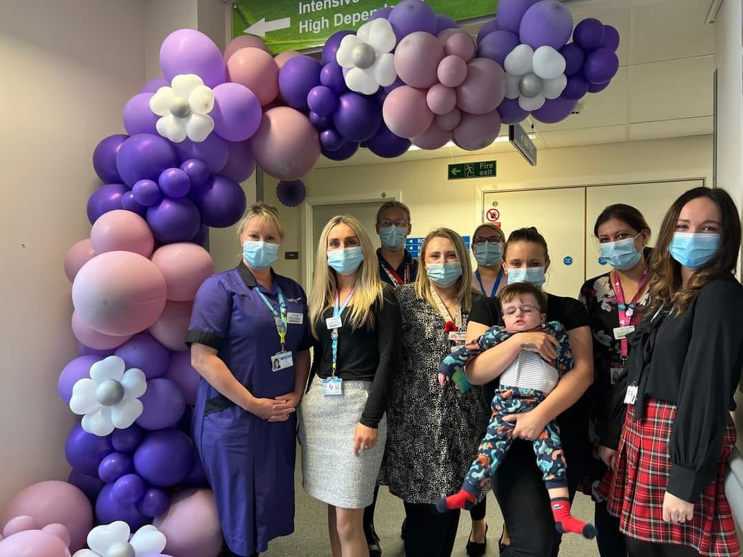 JyotiKapur7's tweet photo. Heart warming to see so many of our own today! The little warriors and their parents who show us what true resilience and strength means and staff who put their heart and soul into doing the best for them. It is an honour to work alongside every one of them @NeoUHNM @UHNM_NHS https://t.co/gGZBDeGdxw