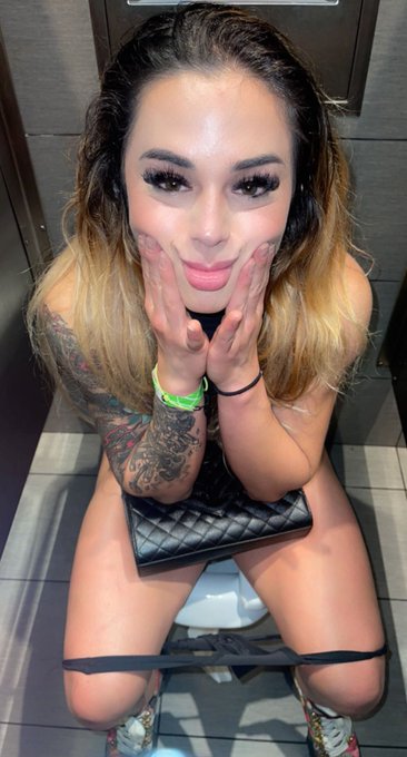 Watch ♡ stassie ♡ (╥_╥)'s leaked NSFW photo on TwXstars