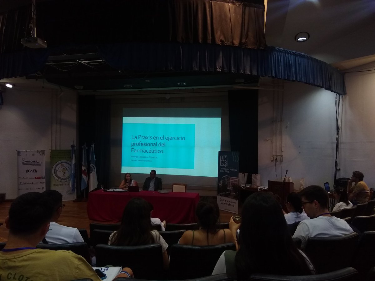 "La Praxis en el ejercicio profesional del farmacéutico"
VIII Congreso Argentino de Estudiantes de Farmacia
<a href="/AEFRAoficial/">AEFRA</a> 
<a href="/unlaroficial/">UNLaR Oficial</a>