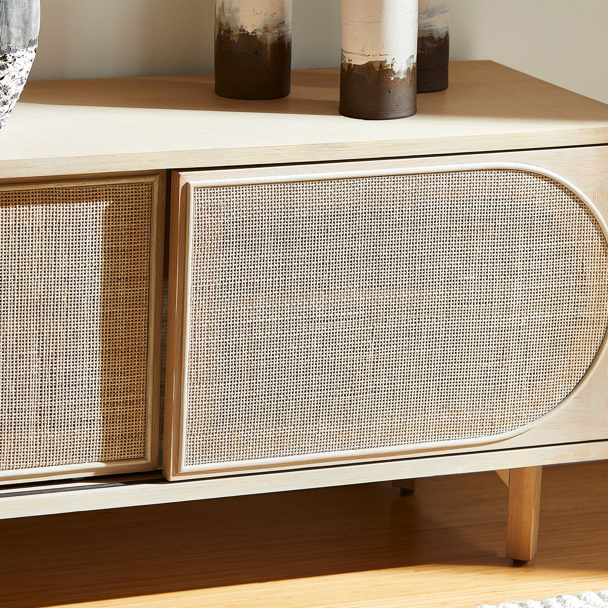 CyanDesignHome's tweet photo. Woven rattan insets and natural oak finishes give the Lamu series a distinct aesthetic reminiscent of a sophisticated restraint.
#CyanDesign #MediaConsole #Cabinet #Furniture #Scandinavian #FurnitureDesign #Oak #Rattan #InteriorDesign #InteriorDesigner #InteriorStyling https://t.co/ssKterXdcD