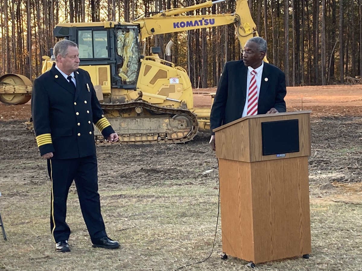 RD_Alabama's tweet photo. #ICYMI Yesterday, @RD_Alabama State Director Nivory Gordon and staff celebrated the groundbreaking of a new $4.1 mil fire station in Southside, AL! The new station will greatly improve the department's ability to serve the community/save lives. Read more: https://t.co/CVzfjWhW6C https://t.co/FlwIOmJpwa