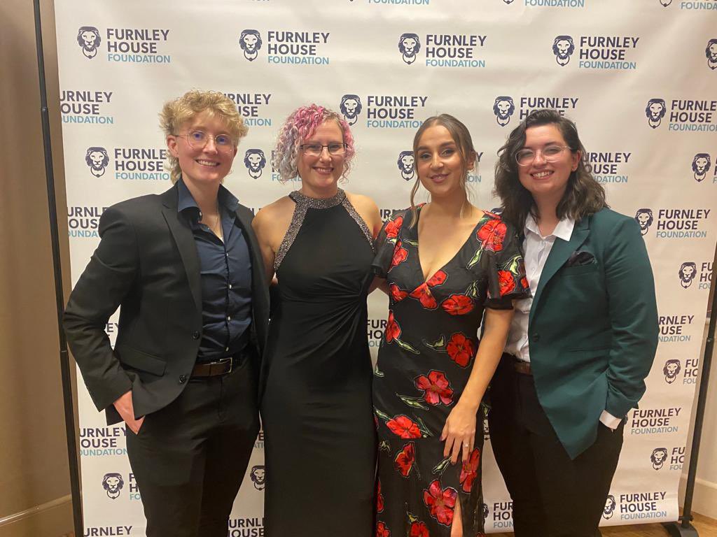 The Leicester Diamonds (@leicsdiamonds) on Twitter photo At the Leicestershire Community Champions Awards <a href="/leicsccc/">Leicestershire CCC 🦊</a> 🏆🦊🦁
Good luck to all the finalists tonight you all should be so proud 🥳
@furnleyhouse
#LCCA2022 #LEICSGODIAMONDS #diamonds #baseball #bbf #peopleesupportingpeople #womeninbaseballweek #baseball At the Leicestershire Community Champions Awards <a href="/leicsccc/">Leicestershire CCC 🦊</a> 🏆🦊🦁
Good luck to all the finalists tonight you all should be so proud 🥳
@furnleyhouse
#LCCA2022 #LEICSGODIAMONDS #diamonds #baseball #bbf #peopleesupportingpeople #womeninbaseballweek #baseball