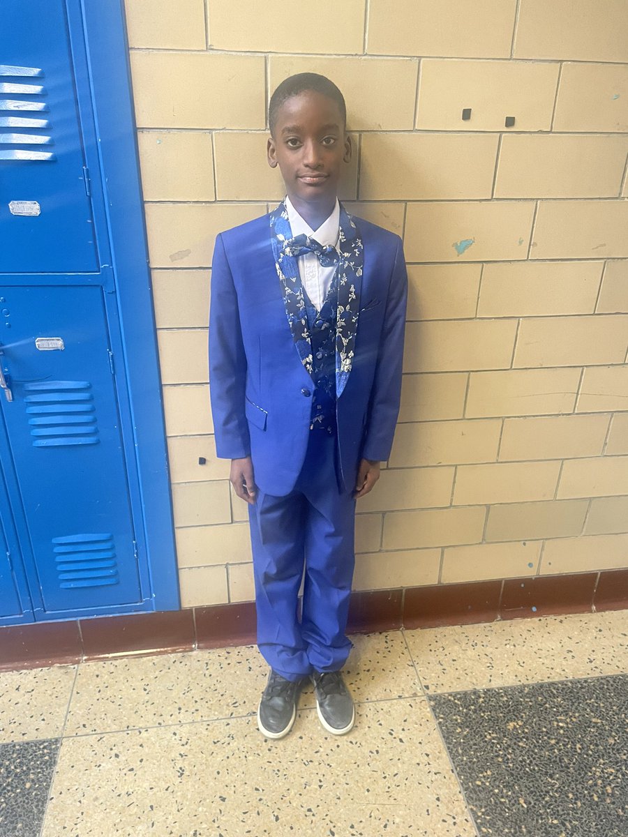 1300pandanation's tweet photo. It’s your JOB to be kind !! Dress in your future career. #kindnessspiritweek #KindnessMatters https://t.co/bN3Qaaxvkg