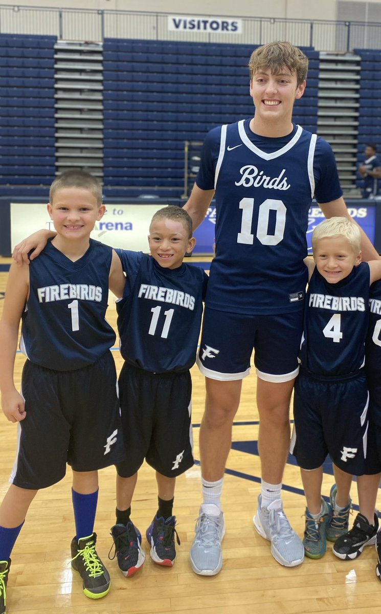 Jenny Britton (@kfhs_west) on Twitter photo A really awesome thing about being rooted in Kettering is two of these people I rocked when they were babies. One is my son and I didn’t know the Hauge’s or McCoys then. <a href="/FirebirdHoops/">Fairmont Boy’s Basketball</a> <a href="/DrMcCoyKFHS/">Candy McCoy</a> <a href="/jonathanhauge/">Jonathan Hauge</a> #wearefirebirds A really awesome thing about being rooted in Kettering is two of these people I rocked when they were babies. One is my son and I didn’t know the Hauge’s or McCoys then. <a href="/FirebirdHoops/">Fairmont Boy’s Basketball</a> <a href="/DrMcCoyKFHS/">Candy McCoy</a> <a href="/jonathanhauge/">Jonathan Hauge</a> #wearefirebirds