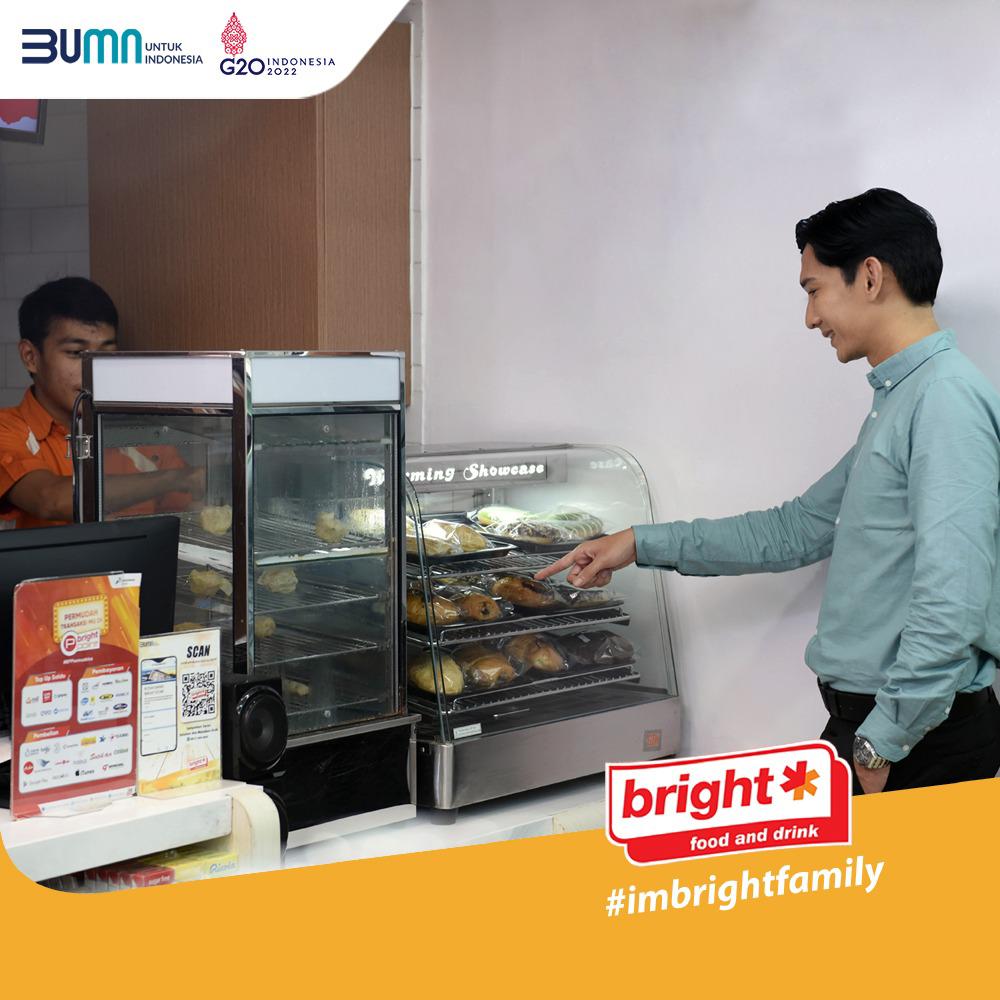 Laper tapi banyak deadline? Meeting numpuk? Perut butuh ganjelan? 

YES! Pilihan Bakery dari Bright Store jawabannya! Rasanya enak, Pilihan banyak, Harga pas! 

Yuk, beli Bakery favorit mu di Bright Store Bright People 😆

#BrightStore 
#PertaminaRetail