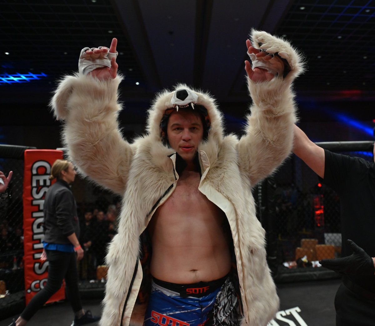 CESMMA's tweet photo. The 🇷🇺🐻❄️ does it again as @yuripanferov smashes his way to 4-0 with a 4th straight finish at #CES71 on @UFCFightPass https://t.co/4cLOIdTxq1
