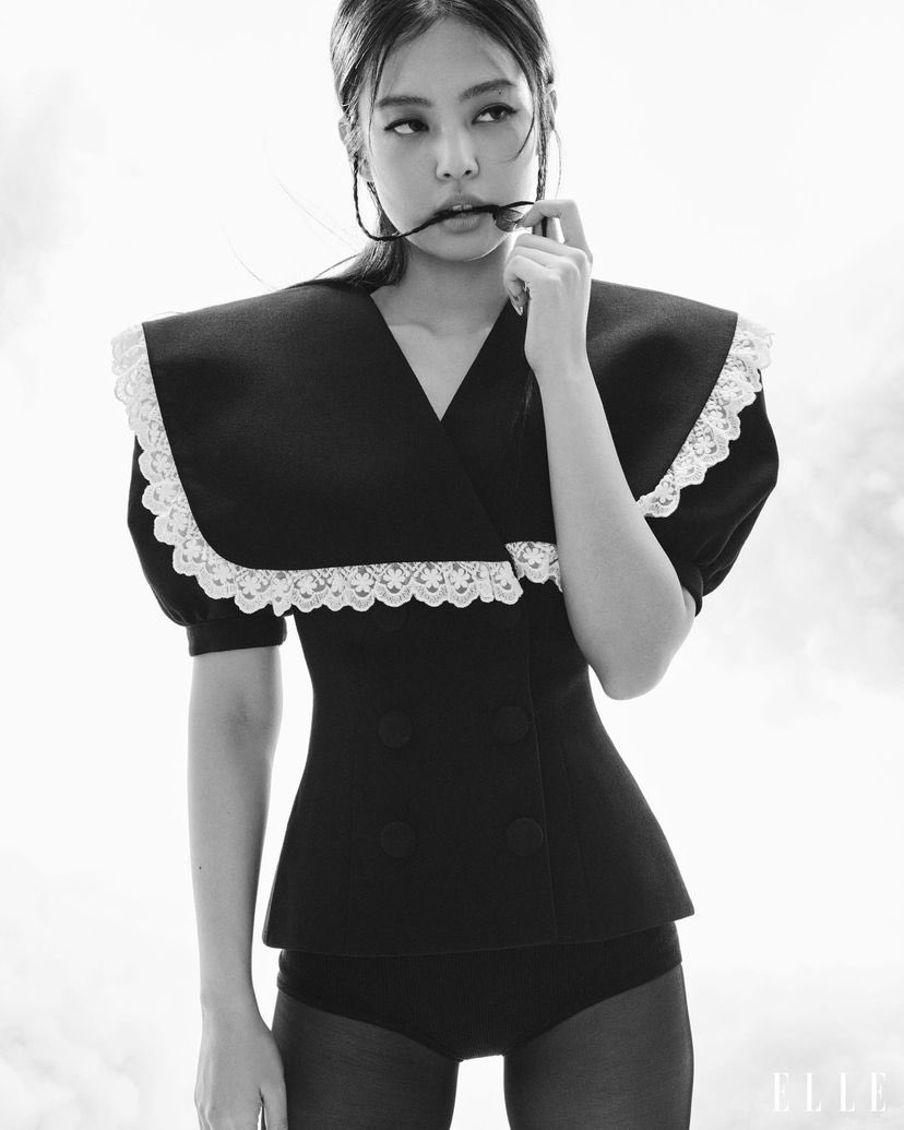 art8amby's tweet photo. #editorial "The Many Faces of Blackpink's Jennie Kim" with #JennieKim by #FelixCooper in #ElleUS #December2022/#January2023, styling by #PattiWilson. Hair and makeup by #JennyCho and #YeonWon #art8ambyeditorial https://t.co/xzAotFvFir