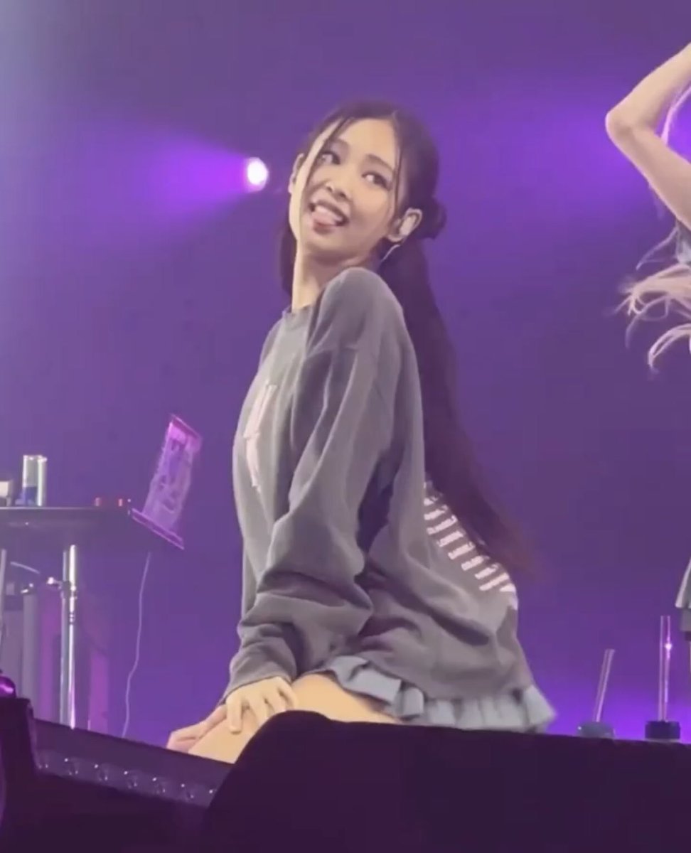 jennie pics tweet media