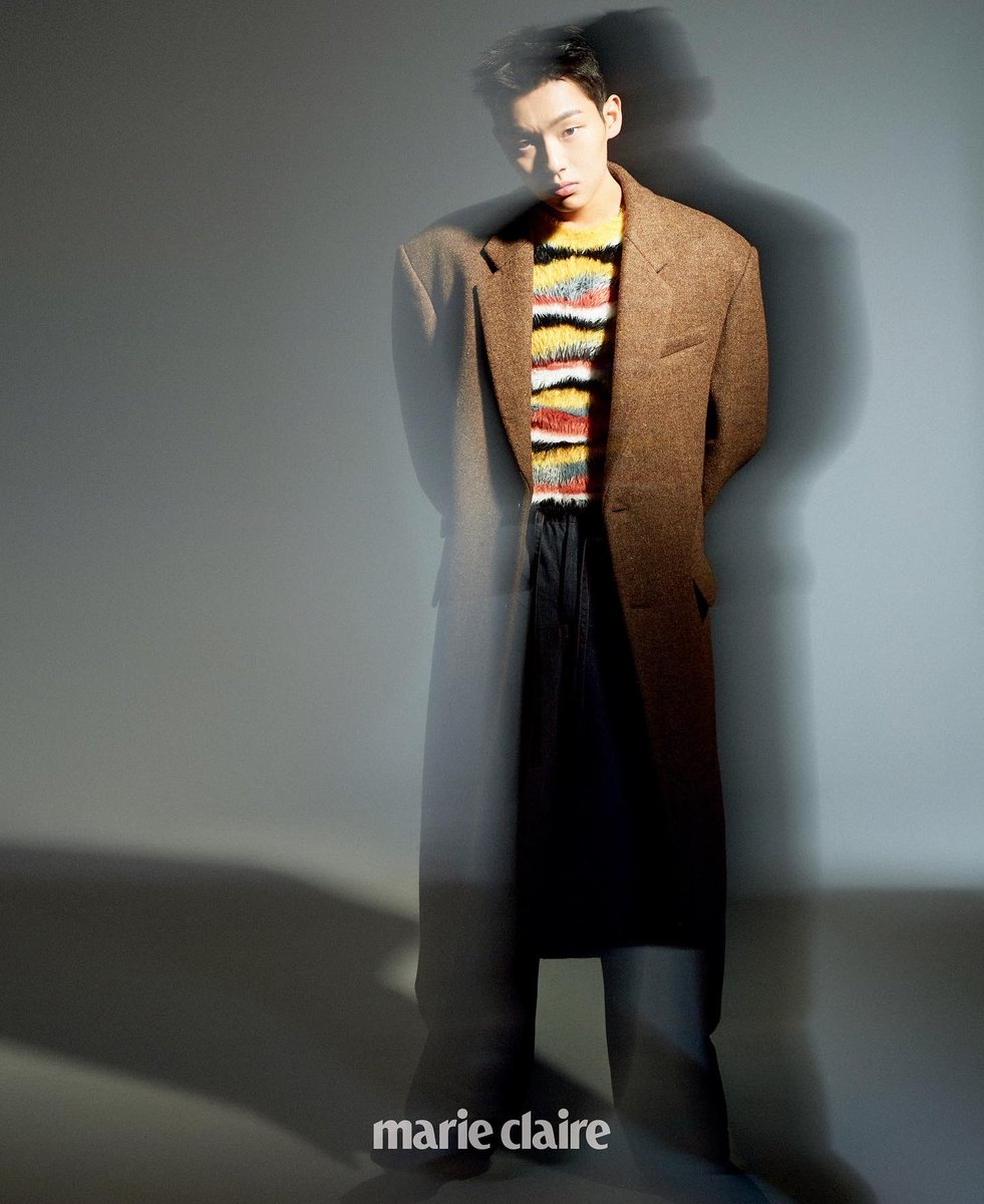 치열하게 맞서 싸우며 지켜나간 우리들. 웨이브 오리지널 드라마 <약한영웅 Class 1>의 세 친구, 배우 #박지훈, #최현욱, #홍경 의 화보를 공개합니다....