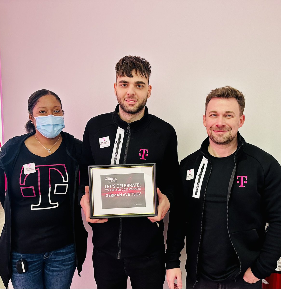 Eziz Kurbanov tweet media