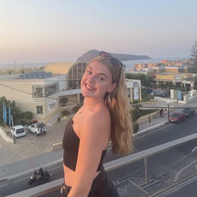 LydiaMillington's tweet photo. #NewProfilePic https://t.co/GqcGT1qRLQ