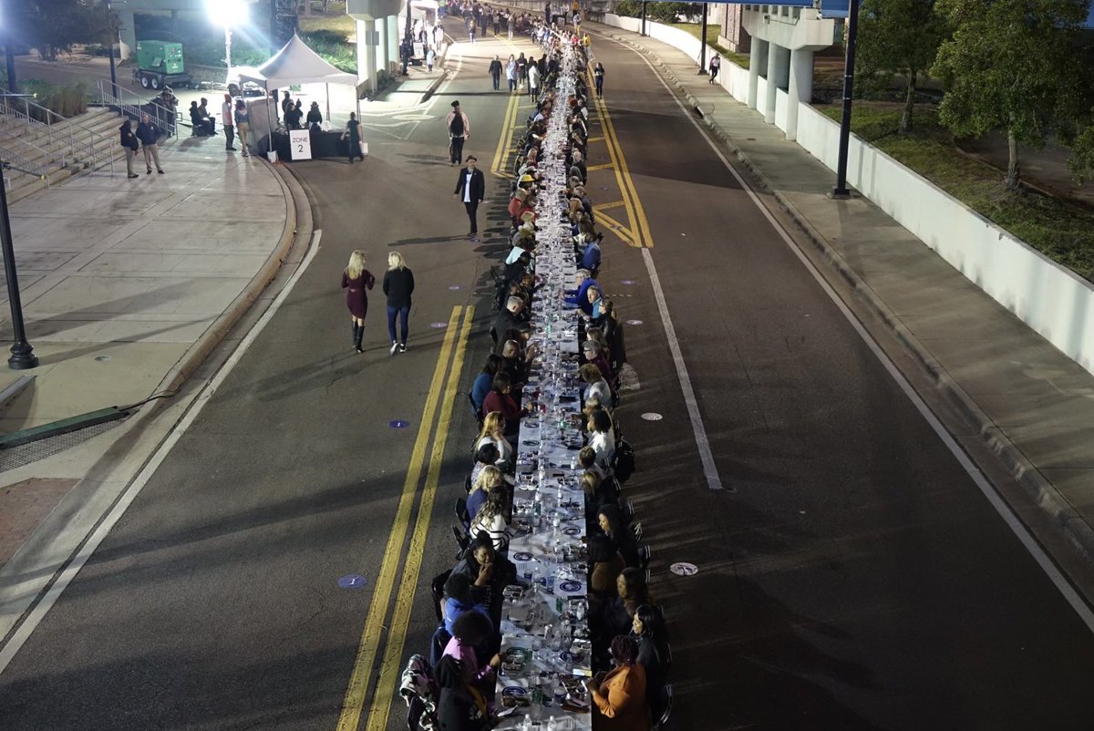 JAXChamber's tweet photo. Incredible time last night at Jacksonville’s Longest Table. Already looking forward to next year. #ilovejax https://t.co/3b6698rW29