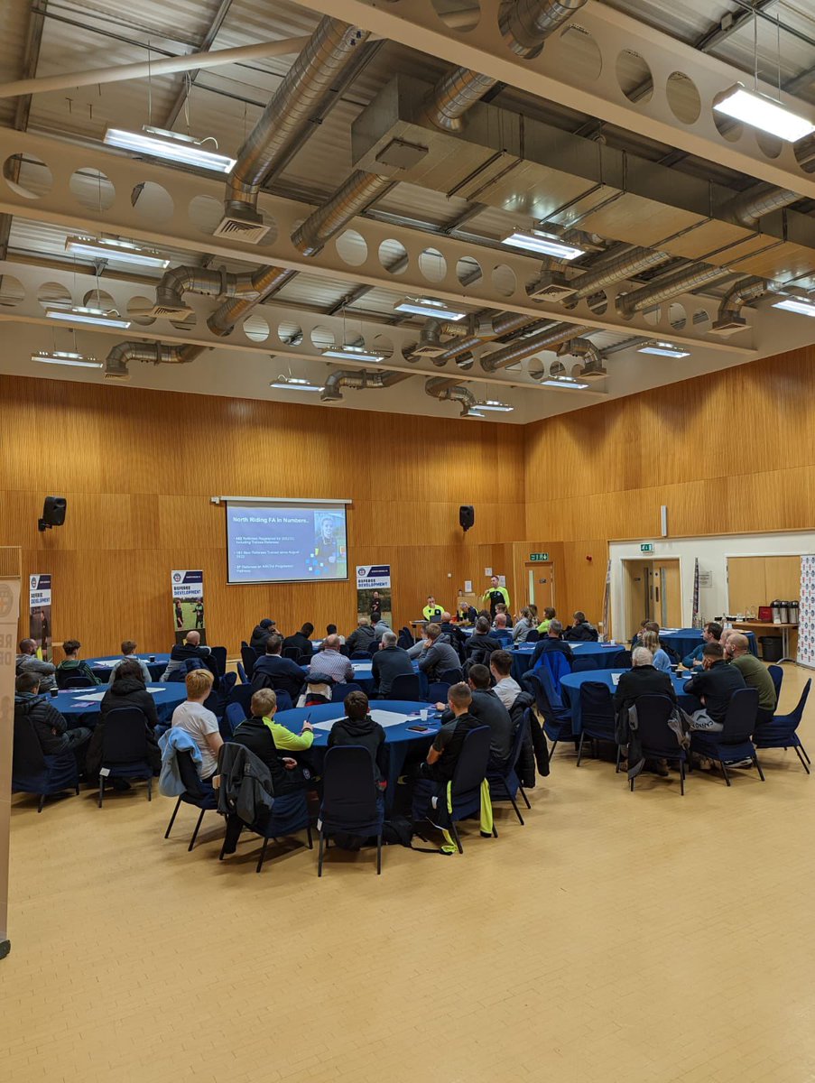 NorthRidingFA's tweet photo. REFEREEING | We enjoyed catching up with a number of our refereeing workforce this evening 👊

✅ Refereeing Updates 
✅ @TheIFAB Development 22/23 
✅ Case Study Group Discussions 
✅ Misconduct Guidance Recap 
✅ @FARefereeing Progression 
✅ Open Forum 

#NRCFAREFDEV https://t.co/sKaNZhCMc7