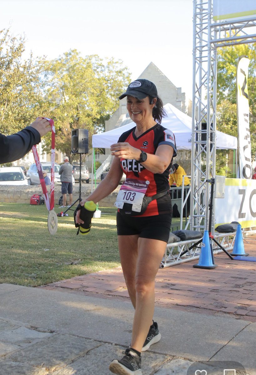coveredmranch's tweet photo. Got these sent to me today from the Zooma race series…at the finish line it always looks like they are dangling a carrot in front of you to get you to cross over…I needed it lol #fitover60 #beefteam https://t.co/wHArg0tgPu