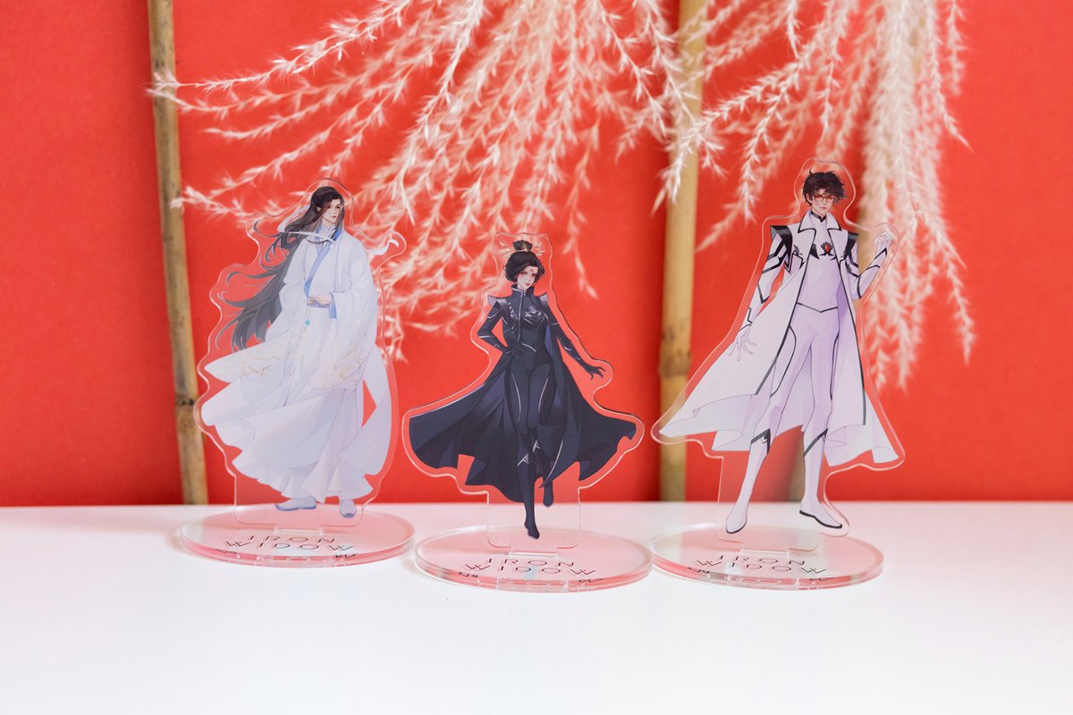 dualwieldstudio's tweet photo. 🚨Our Iron Widow collection, based on the novel by @XiranJayZhao, has been restocked! 
Shop here: https://t.co/Ucsr1LhD2A 🚨 https://t.co/pe4si600F2