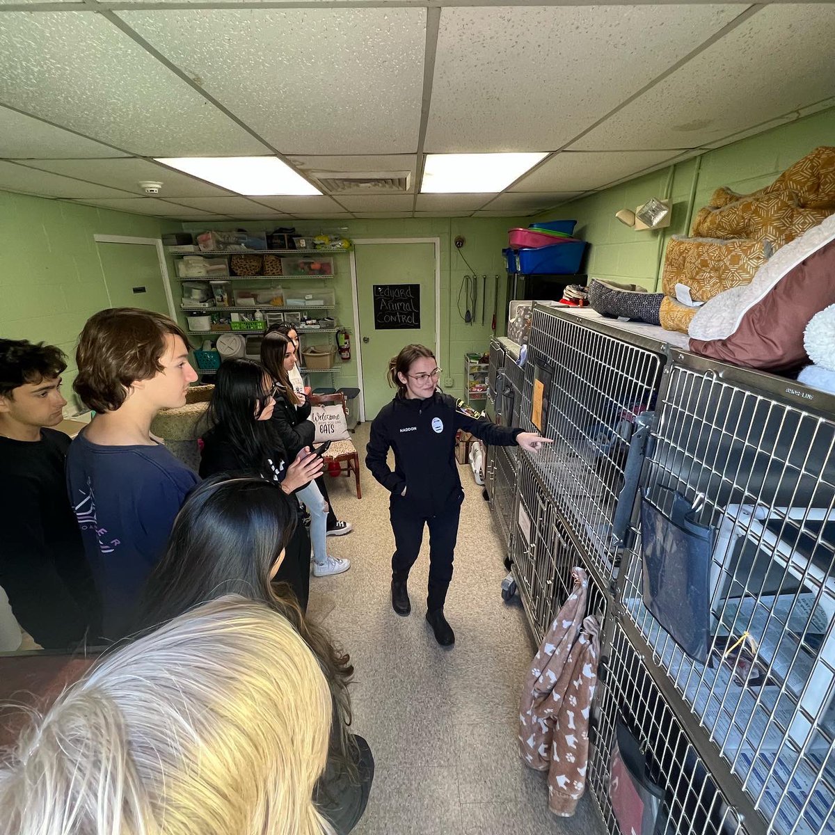 LedyardKeyClub's tweet photo. Here we are donating to, and learning from, Ledyard Animal Control!! https://t.co/n7pt91QKcF