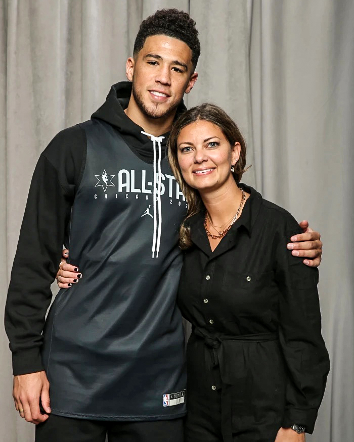 Front Office Sports tweet media