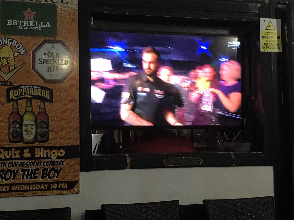DickoftheDen's tweet photo. @RossSmith180 roaring in Lanzarote https://t.co/dhS38cwqfU