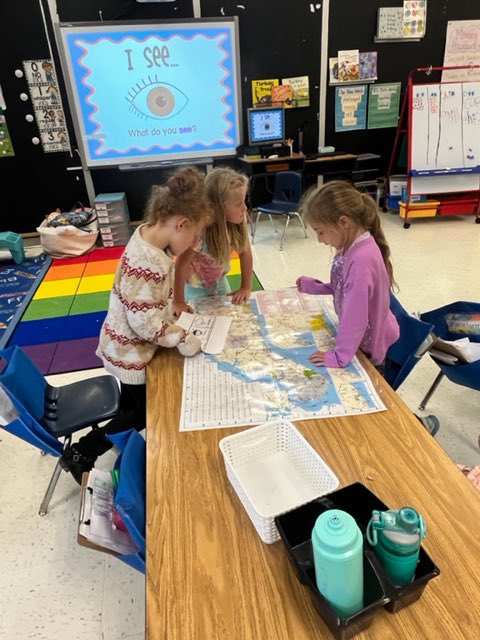 CalvertSS's tweet image. SS learning specialist, Nicole Penix had a wonderful day working with 1st graders at Calvert ES. Ms. Ewalt’s students loved working with maps!