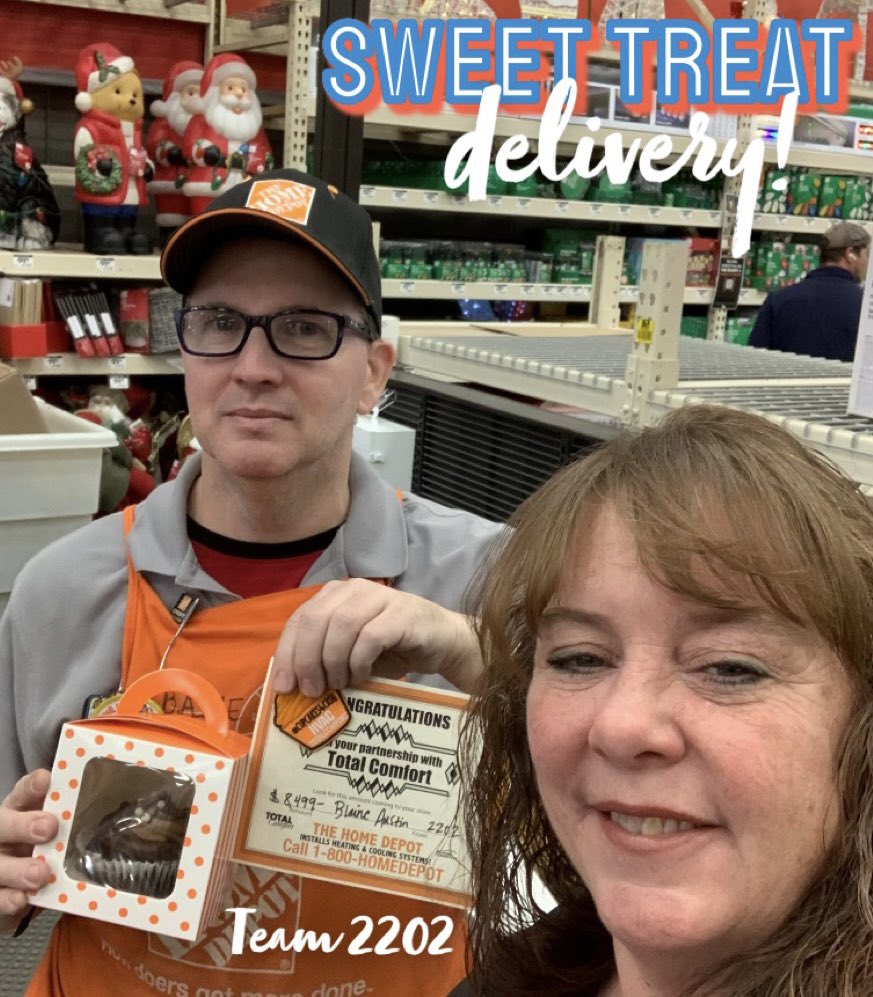 Thanks to Blaine for putting in a sweet lead that turned into a sweet sale for your team 2️⃣2️⃣0️⃣2️⃣🧁🙌🤩‼️YAY👏 #Cupcakes4cash #HVAC #ProudPartners <a href="/THDhvac/">Viviane Essex</a> <a href="/CampSweenScott/">Scott Sweeney</a> @westons2310 <a href="/Shaw1Natisha/">@natisha2216</a>