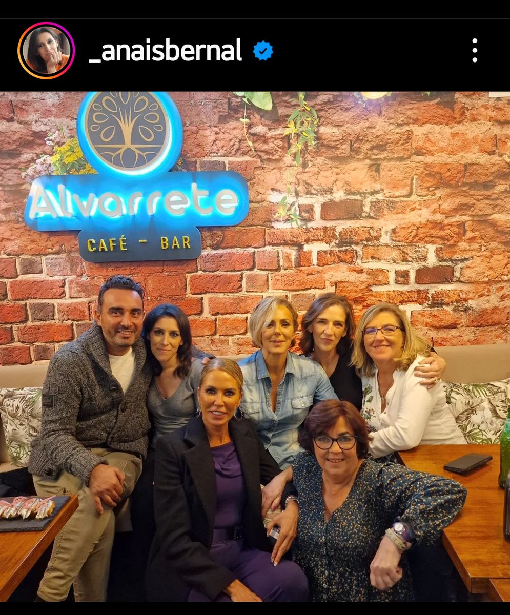 gar1_c's tweet image. Un equipazo #APOYOROCIO18N