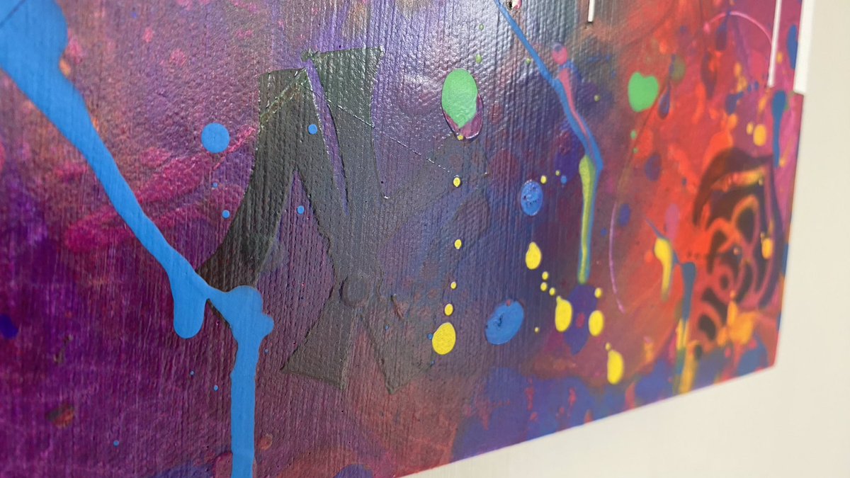 A new piece I’ve been working. A bit different to my usual stuff. Just a few finishing touches and it’s ready for sale. #newyork #abstract #skyline #graffiti