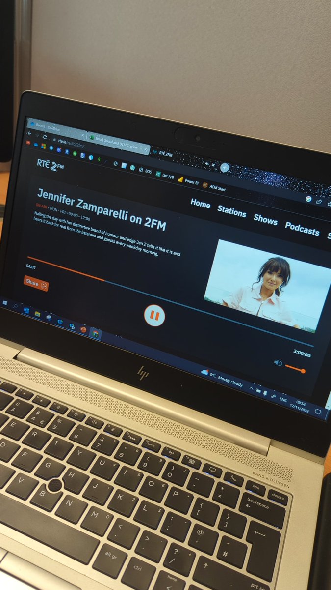 sliceofciara's tweet photo. Managed to catch @SunpresStudio on @RTE2fm this morning. So excited to see her on #TheLoveExperiment tonight. ❤️ https://t.co/hKWVtETCBr