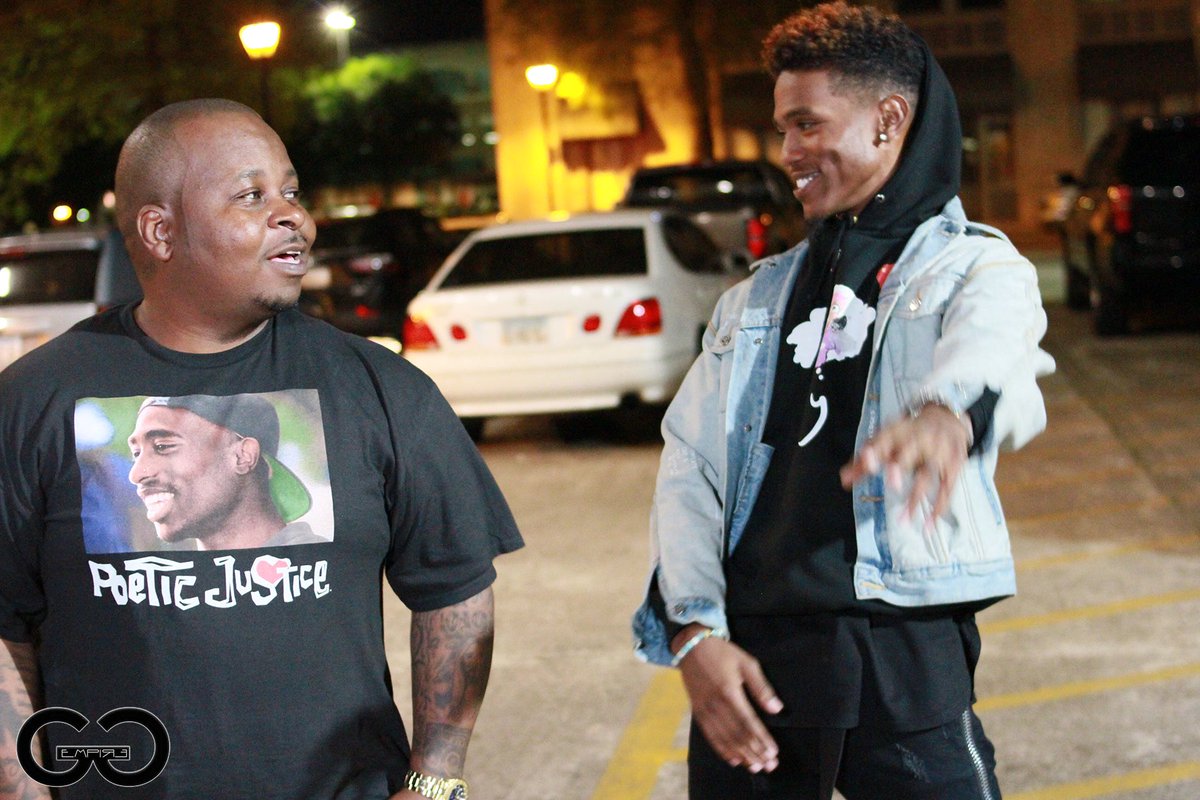 KYDDJOE's tweet photo. #ripBSmith https://t.co/9neAJFxaOc