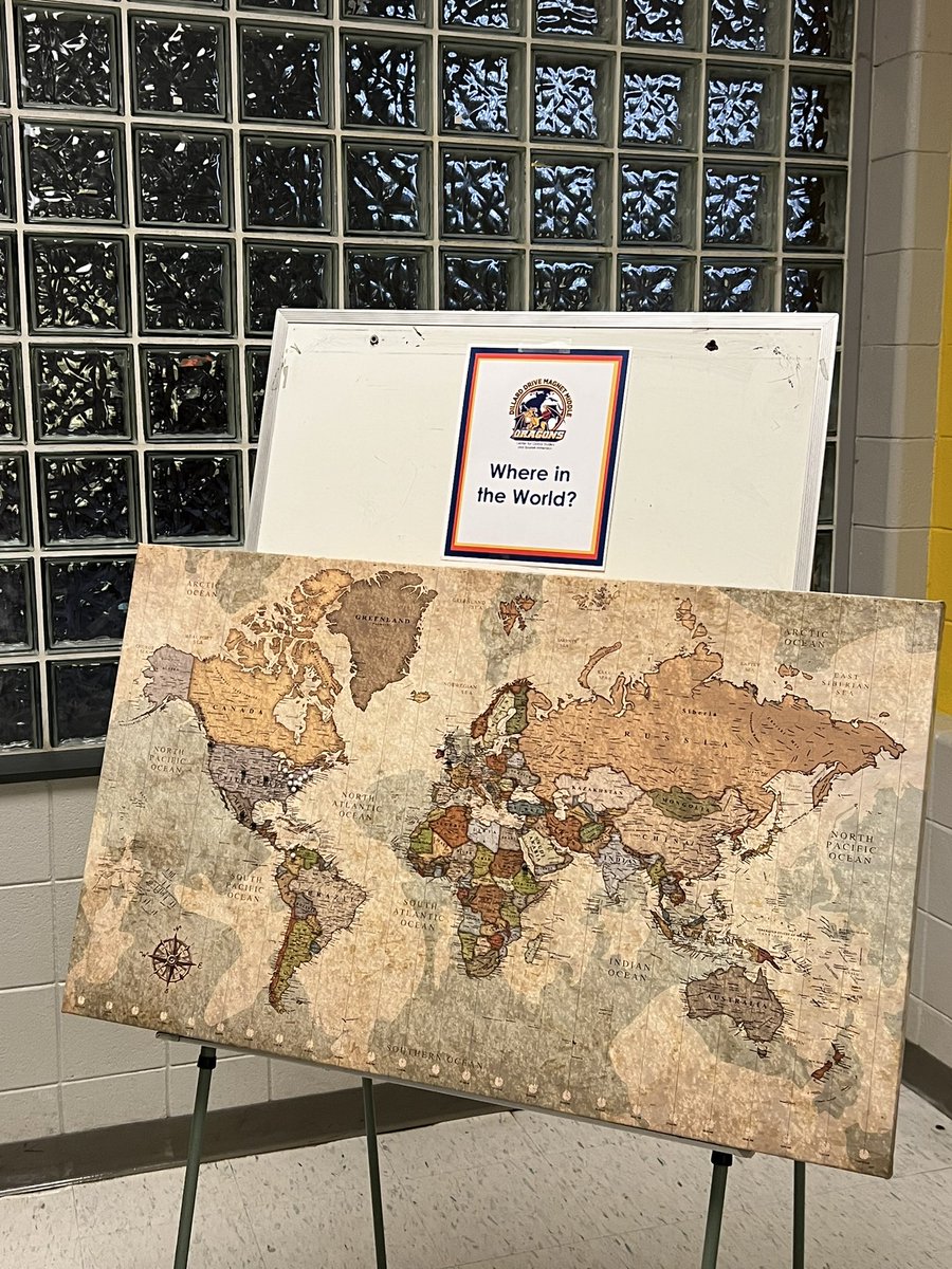 DDMMSWorldLang's tweet photo. Can you point at where Ms. Fig and Mr. Pat are from? 👉🏻🇨🇴 https://t.co/AW5vP0fQ57
