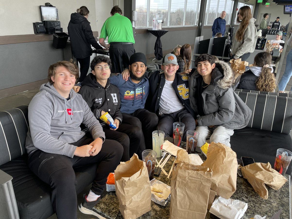 K_cryderman's tweet photo. Shout out to @Topgolf for putting on a great field trip for my marketing students! We got to learn all about the business from the director of operations, and then we got to GOLF! @WeAreSCHS @kmalsbury #RCSCareerReady #RCSLearn https://t.co/MhOpJzd88E
