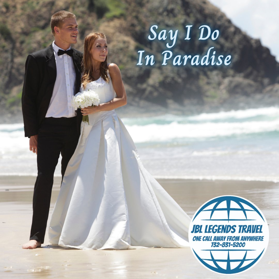 Say I Do in Paradise !
#destinationweddings #vowrenewals #retietheknot
#jbllegendstravel your #romancetravelspecialists are just #onecallawayfromanywhere
#engaged #futuremrs #isaidyes