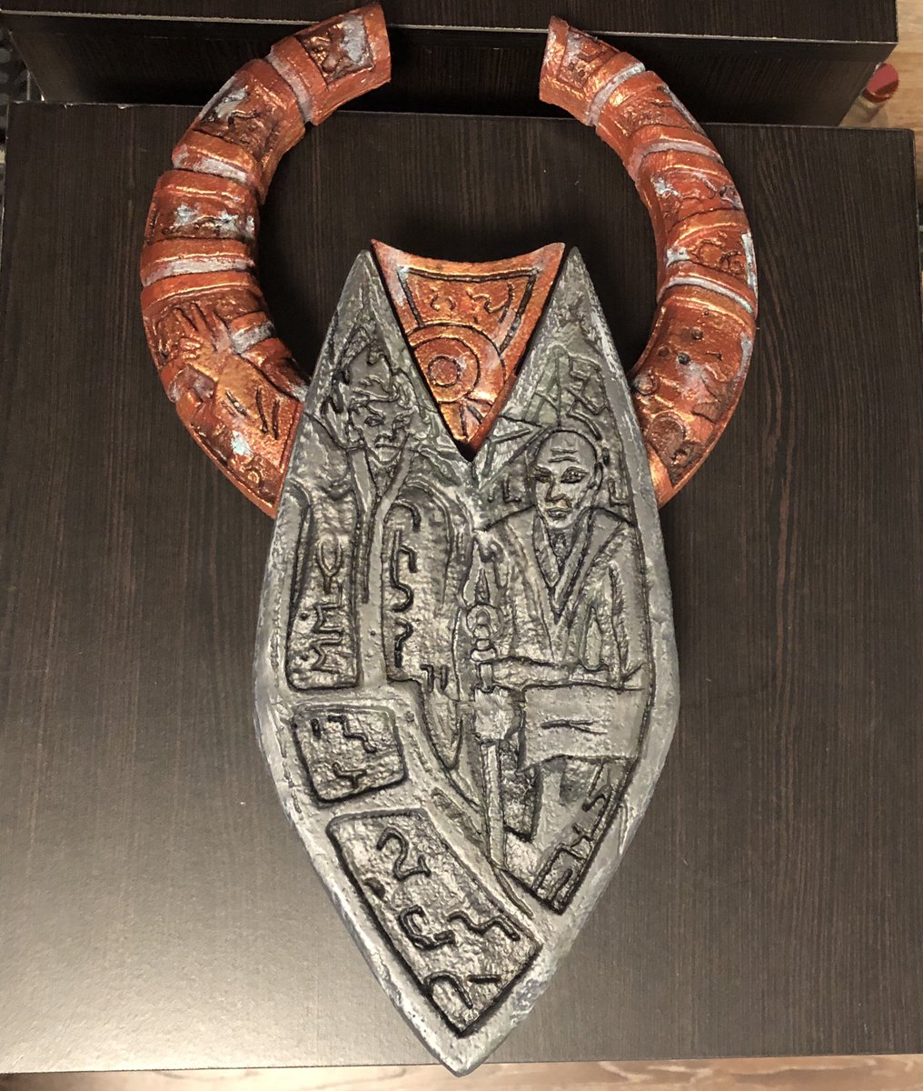 GeekToyLove's tweet photo. Got the last clear coat on the #StarTrekTNG Gambit Stone of Gol replica and I’m calling it done.
#2022Projects #Geekden
This will be looking for a new home if anyone is interested, dm me. https://t.co/xWtmnEnKMV