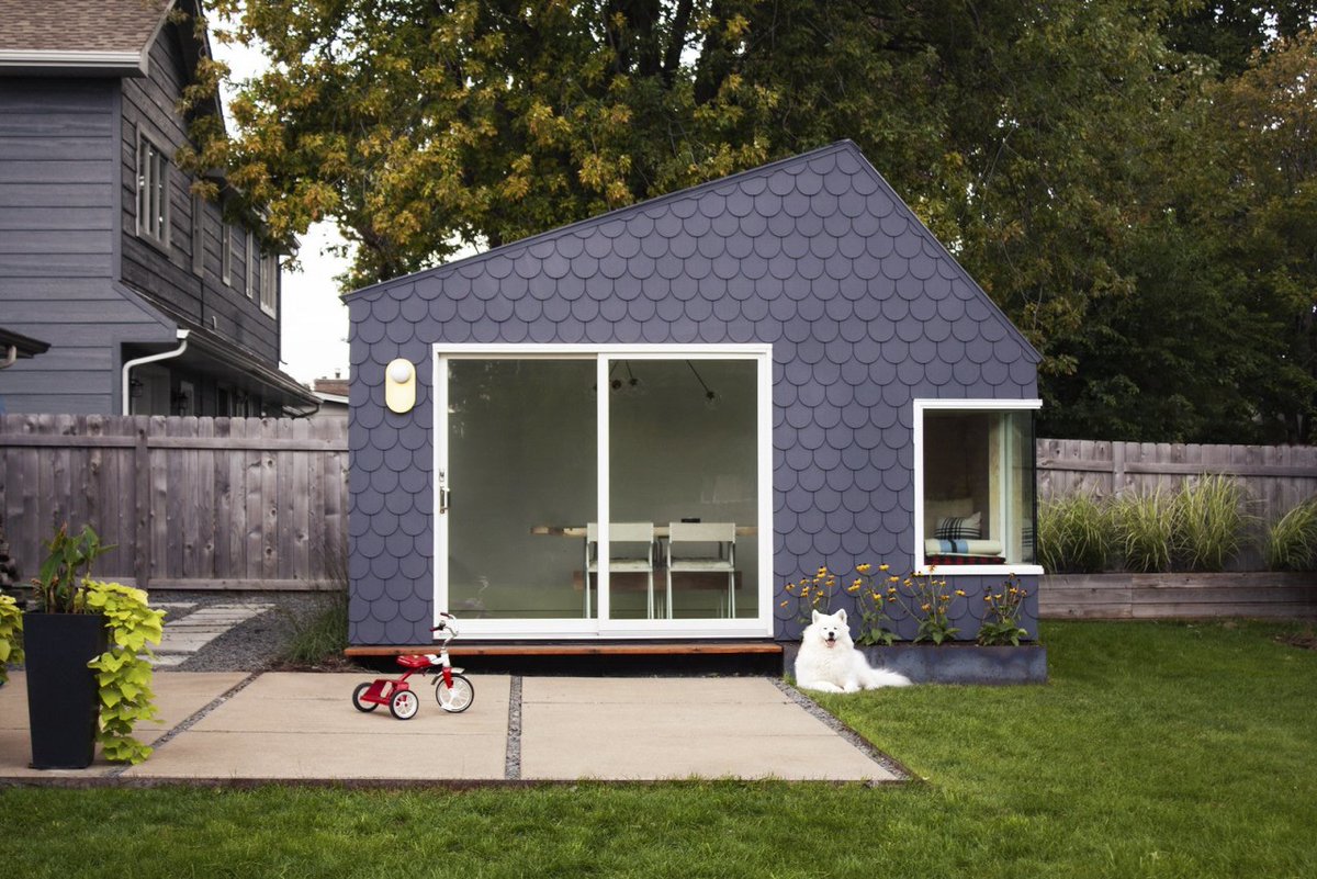 Qpractice's tweet image. 9 Backyard Offices and Studios to Inspire Your Work-From-Home Escape j.mp/3t16YYm