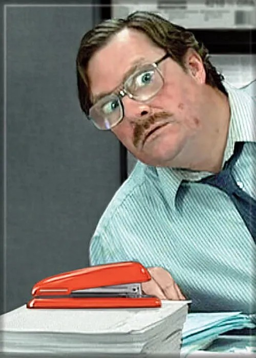 Happy Birthday to Stephen Root who turns 71 today!  Pictured here in Office Space (1999). 