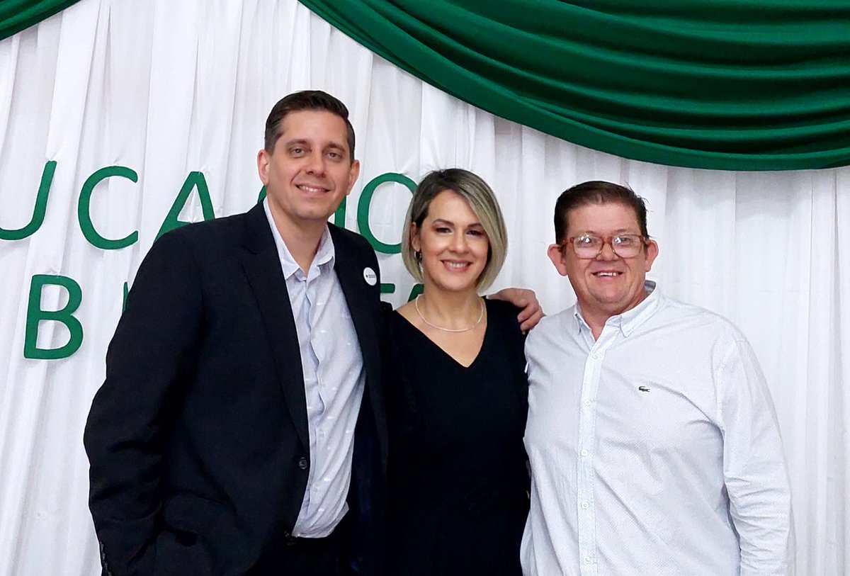 ArtuiLucila's tweet photo. Gracias Señor director del @LuisBogado2020 @SPEPMEducacion al Supervisor Pedagógico britez Roberto Carmelo y al Supervisor @Superclau6 por su acompañamiento a esta capacitación. #Hagamosquelobuenocrezca
@LuisAlb97096736 @CCMisiones @udpm_misiones @gobmisiones @LeandroAxelHR https://t.co/igj5TYyNYo