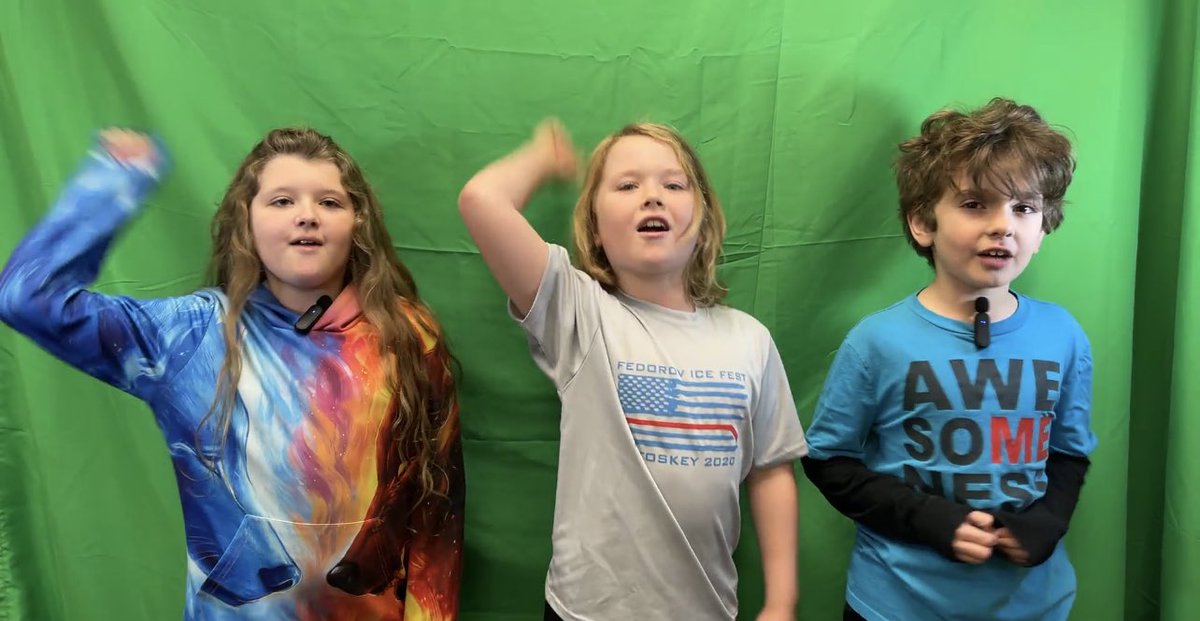 EastJordanSTEM's tweet photo. Sixth graders wanted actual students singing the fight song for the morning announcements. Well, they made it happen! These 3rd grade rockstars will make their singing debut tomorrow on the announcements! #ejrocks #collaboration #VoiceAndChoice #ejproud 🎶🎤📣 https://t.co/KS9PNmA2T4