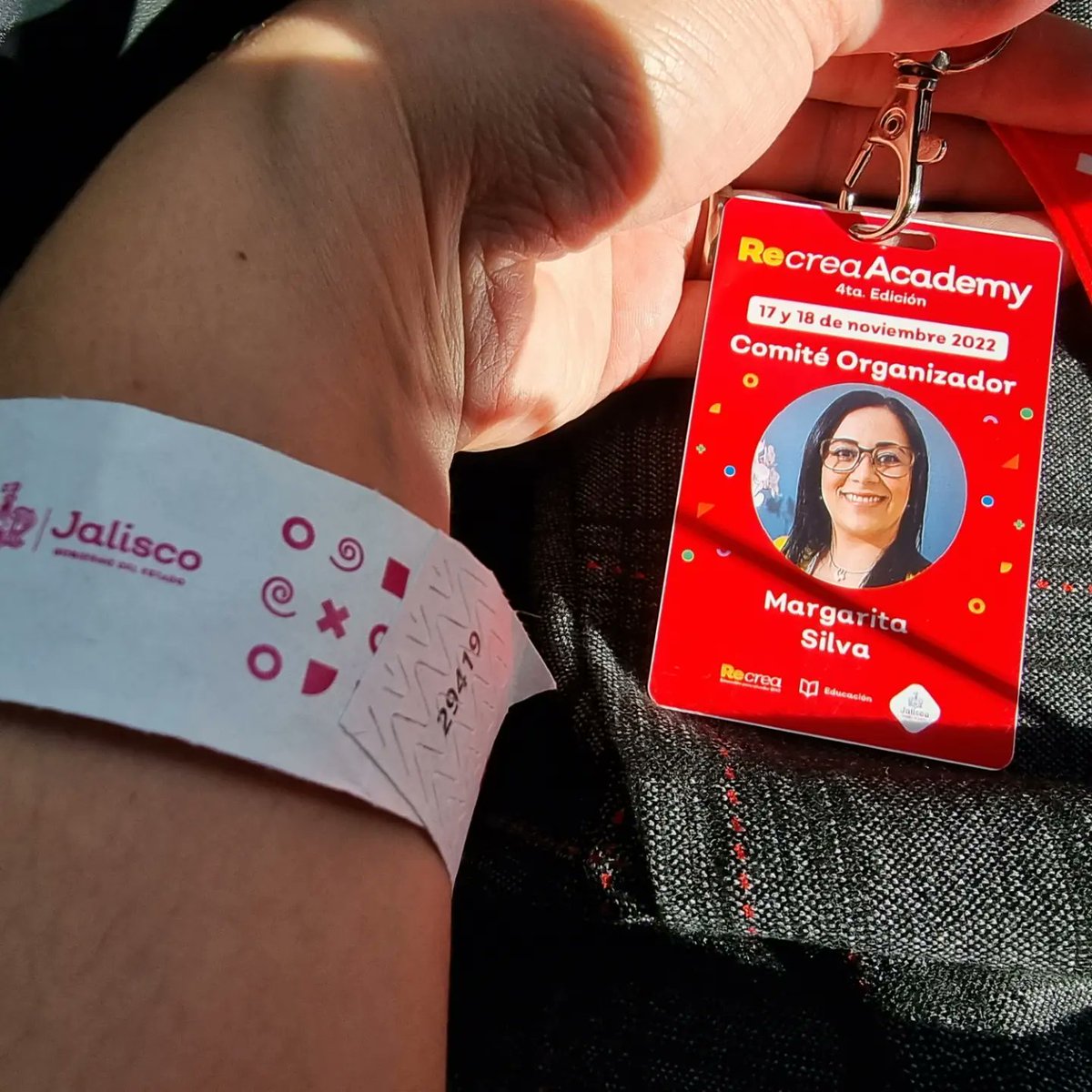 margarita_psr's tweet photo. #Agradecida de colaborar como juez en #ReCreaChallenge y conocer y re-encontrar #LíderesEducativos, #docentes y #estudiantes de normal, unidos en #ReCreaAcademy con el propósito de construir una #MejorEducación https://t.co/wSWqcGF1v9