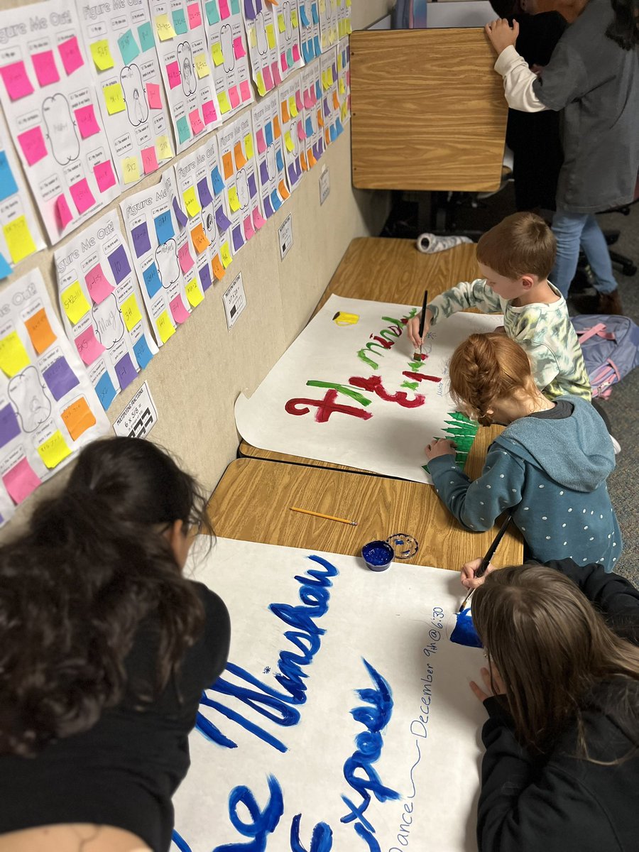 NRobinson5th's tweet photo. Minshew student council working on advertising their dance. #minshewcolts https://t.co/rqRT6SkVkd