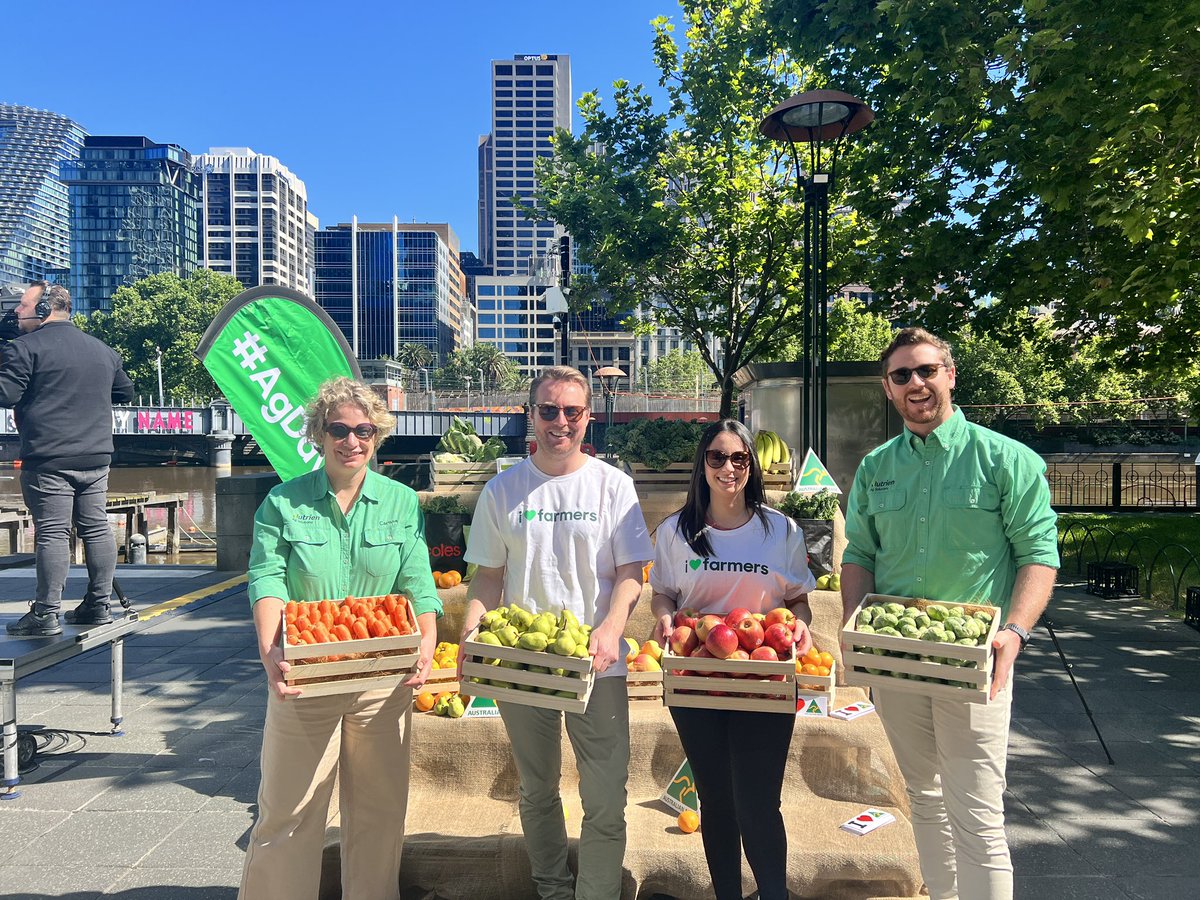 We’re bringing farmers to the city with @NationalFarmers and the Ag Industry for #AgDayAu.

Come down to Southbank Promenade, Melbourne and Martin Place, Sydney to see farmers live-streamed to the centre cities.
#feedingthefuture