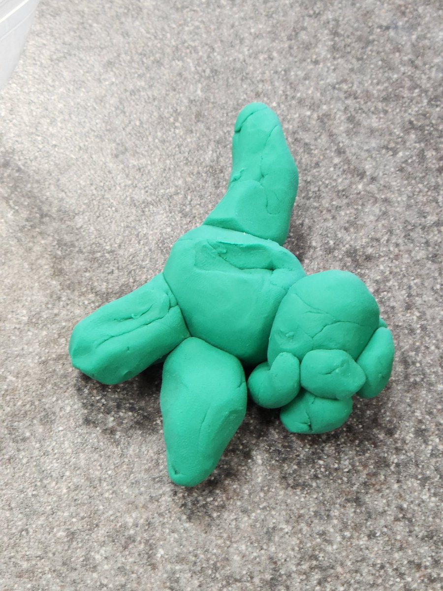 mrspsgr1s's tweet photo. Today we made animals out of clay then used a scale to see which one had the biggest mass. Thanks for the fun @iJessicaFalk #grade1isfun @ConnaughtDSBN https://t.co/bwLfBLLqb7
