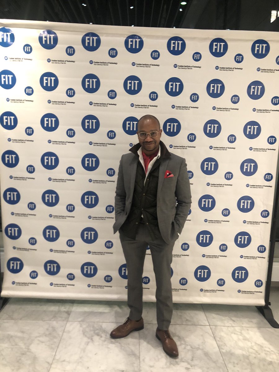 terrance_cook1's tweet image. As an FIT alumnus, I’m so honored to be featured in the  FIT Art and Design Gallery along with other amazing artists and designers! @FIT @FITAlumni 

November 16th, 2022 - January 31st 2023 

#fit #fitalumni