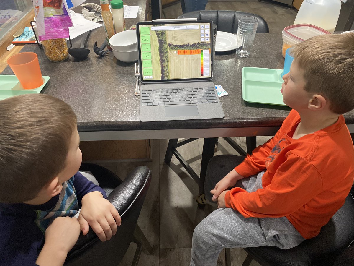 Future product testers. Playing with a Sim drive inside when it’s snowing outside. <a href="/fieldviewhelp/">FieldView Support</a> <a href="/FieldView/">FieldView</a> #bayer4ia