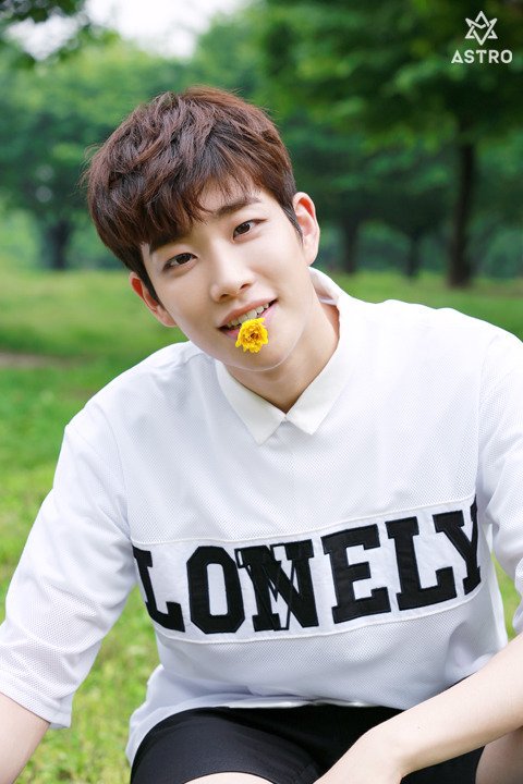 onlywithmj's tweet photo. [📸] Daily MyungJun

#엠제이 • #김명준 • #아스트로
#エムジェイ • #金明俊 
#MJ • #KimMyungjun • #ASTRO
@offclASTRO https://t.co/7DAjE4JZ6S