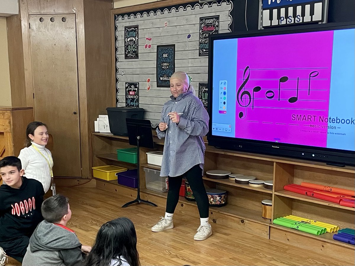 Even “Mr. Steinberg” taught Music class today at Polk Street for ‘Trading Places’ Day! #AntiBullyingWeek <a href="/Mr_Steinberg6/">Mr.Steinberg</a> <a href="/polk_street/">Polk Street School</a>