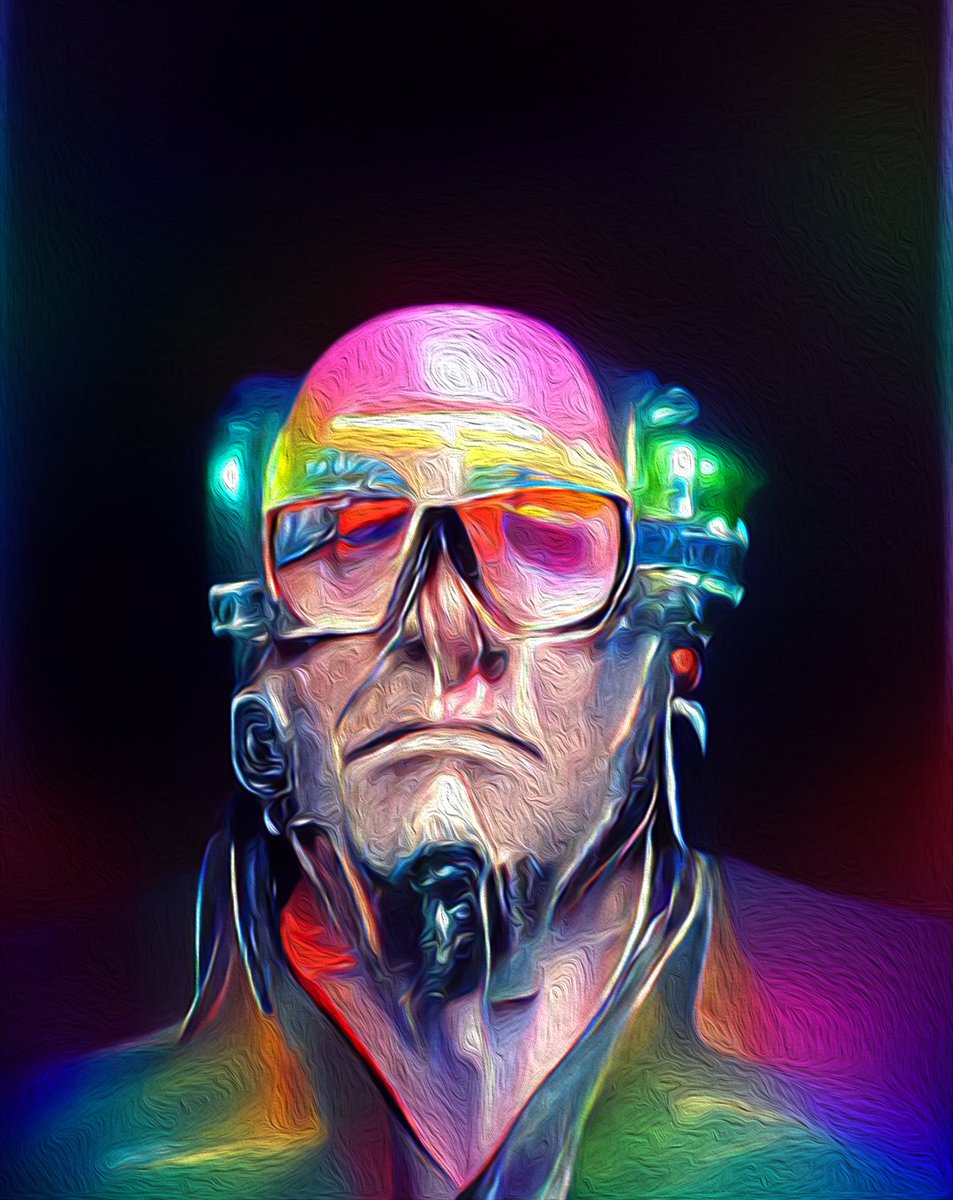 Happy Birthday to cyb◎rg 'Danny DeVito' -- born on today's date, Nov 17, in 1944.