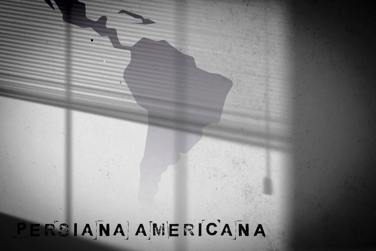 Bienvenidos a la edición número 50 de Persiana Americana. 
Hoy comenzamos una serie de programas especiales para festejar nuestro número redondo. Elegimos 50 disco que nos parecen que son esenciales para la música Latinoamericana.