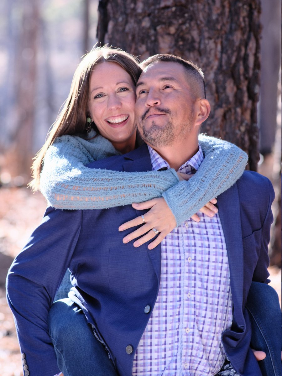 Laura is on hiatus 👋 tweet media