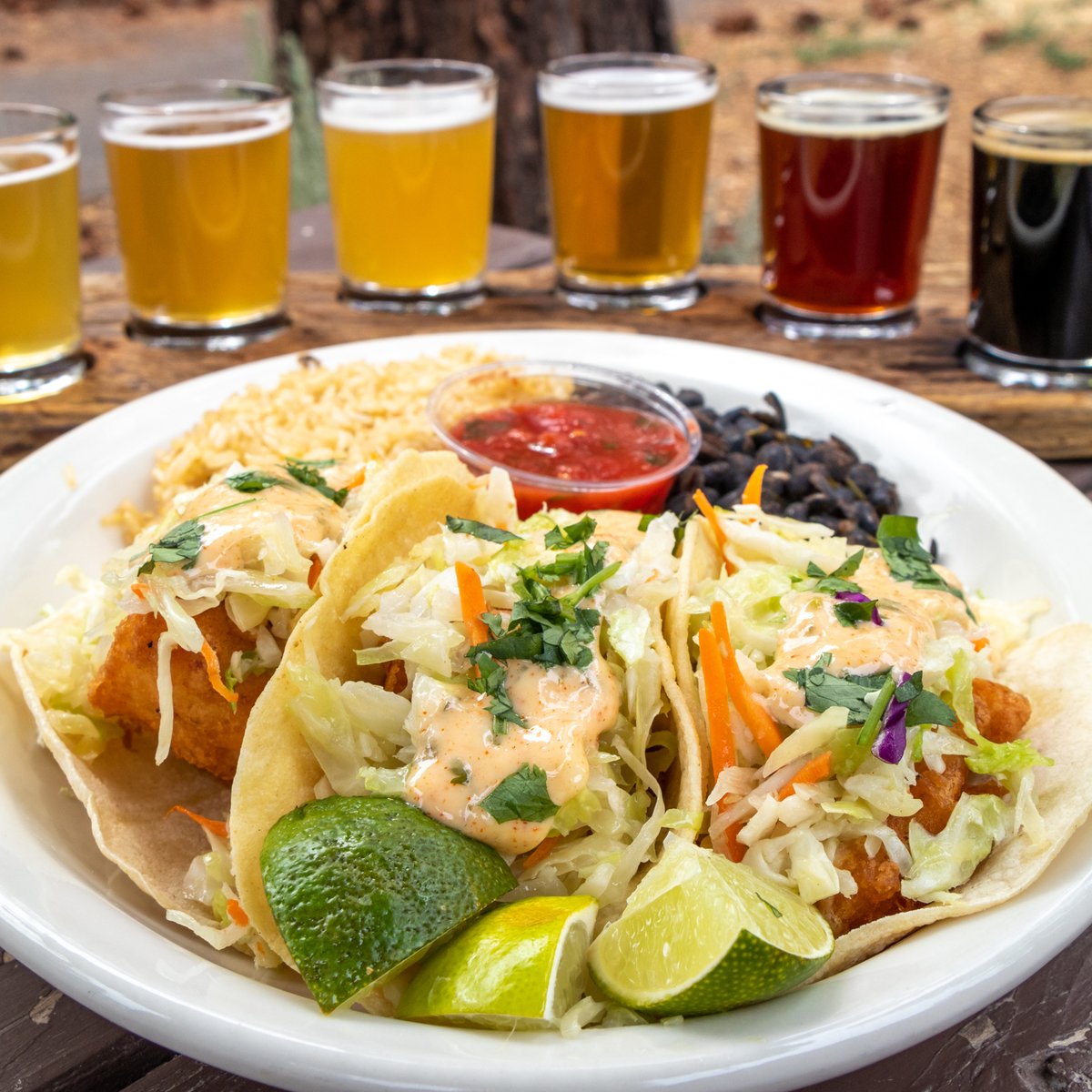 Our signature Fish Tacos are back on the menu! Stop by to dive into this local favorite and a fresh lineup of seasonal draft-only beers, including Slopestyle Mountain Ale. The new @skihoodoo brew is bursting with juicy hop flavors while offering a light body and low bitterness fo