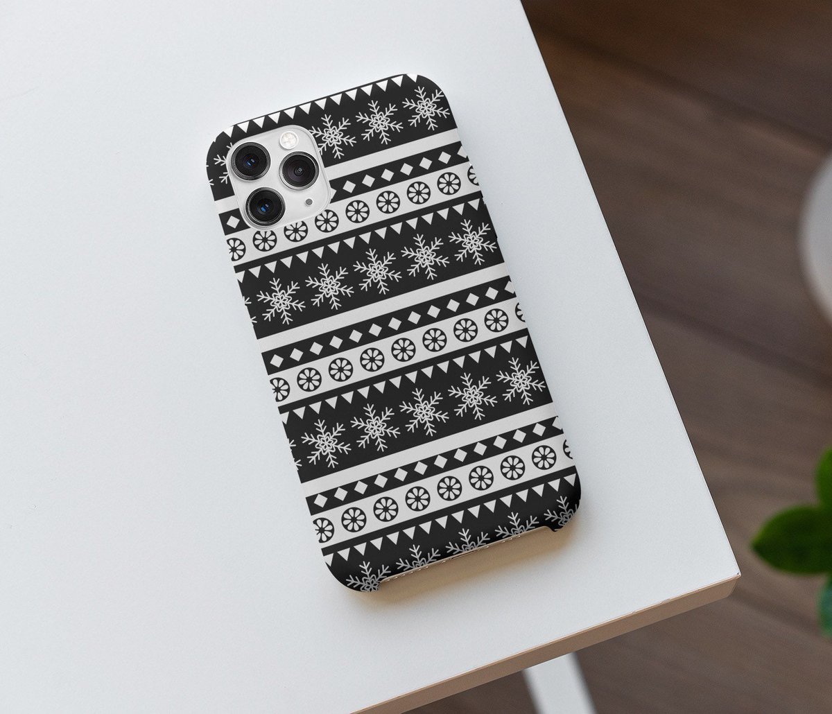 Totesi3's tweet image. Black White Winter Tough Case -  Phone Case Aesthetic - Xmas gift  - iPhone 11, 12, 13, - Google Pixel  - Samsung tuppu.net/3c3f22bd #Etsy #TotesiDesign #GooglePixelCase